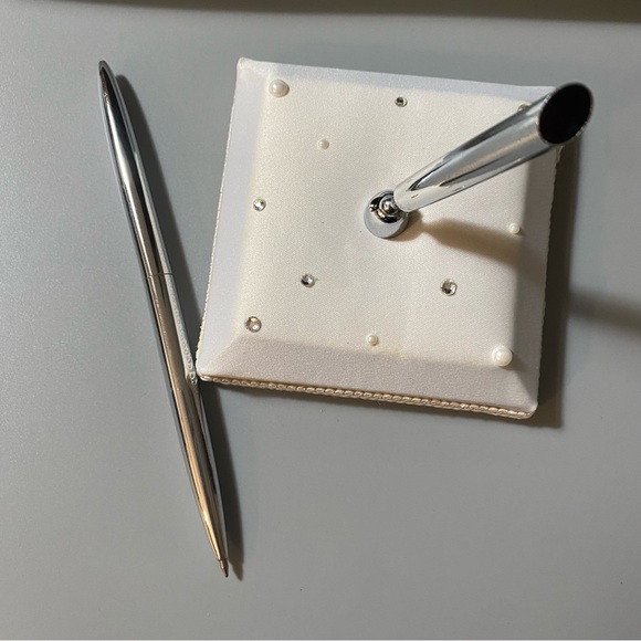 Cathy’s Concept Wedding Book Silver Plated Pen - Picture 2 of 3